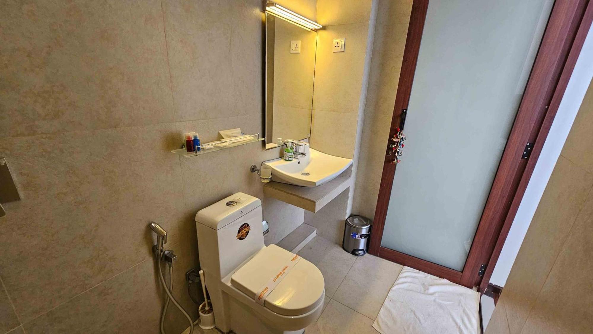 Lotus Colombo Guesthouse Екстер'єр фото
